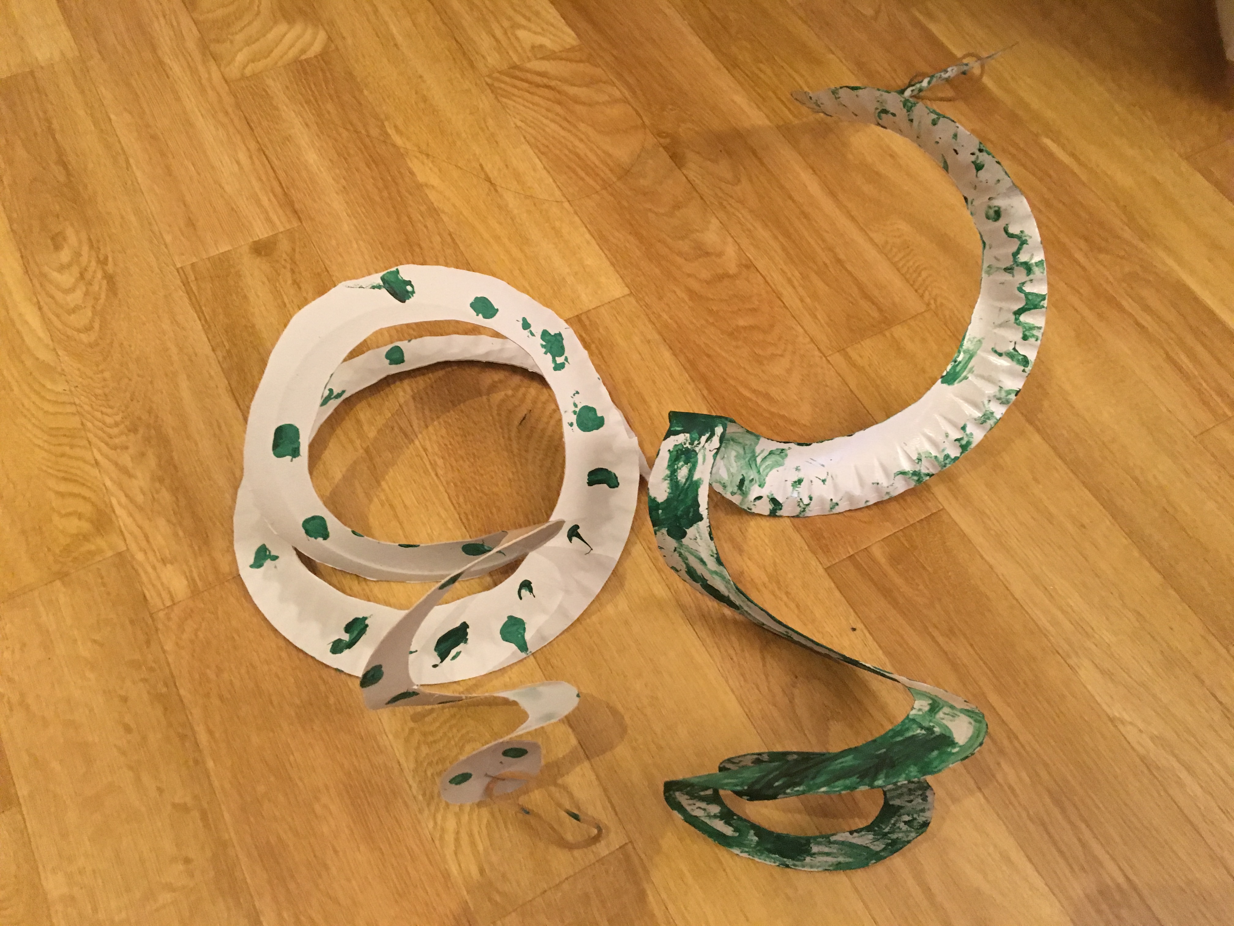 Craft : Paper plate python